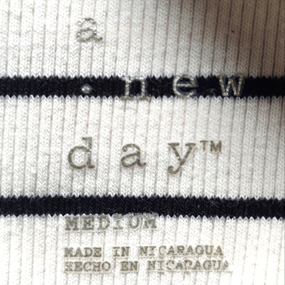 a new day Women's Sleeveless Black & Cream. Striped Bodycon Dress | Size Medium - Picture 3 of 4